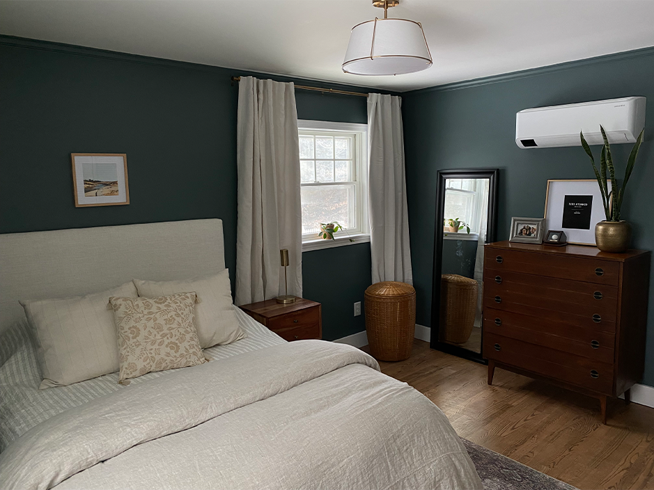Bedroom with Samsung mini-split heat pump installed